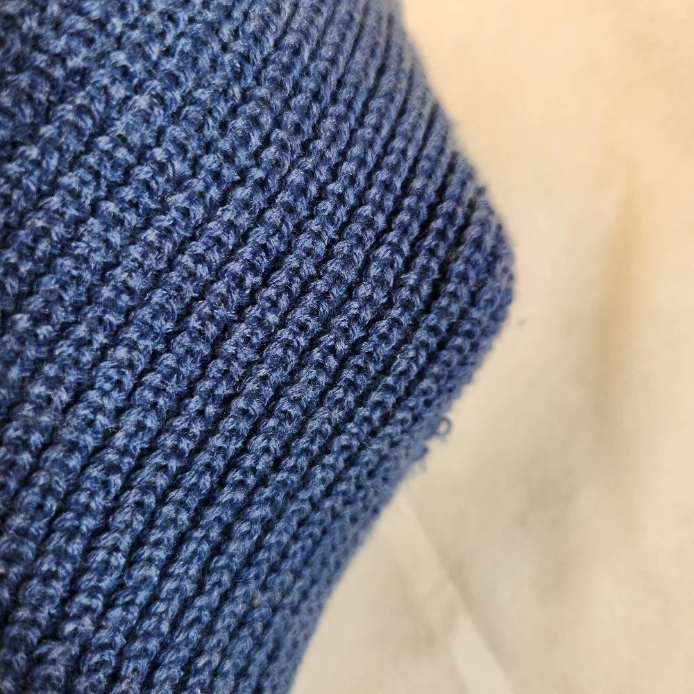 Simons Ribbed Tuque - Blue - Picture 5 of 5